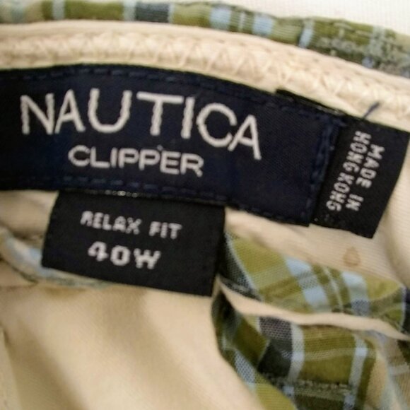 Nautica Clipper Green Plaid Cargo Utlity Shorts Relaxed Fit Size 40W - Picture 3 of 7